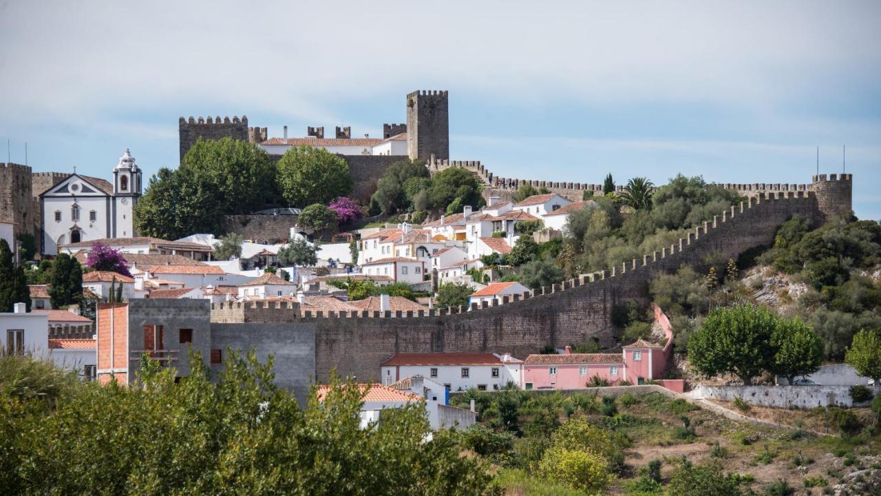 Quinta Do Espelho D'agua, Estudio